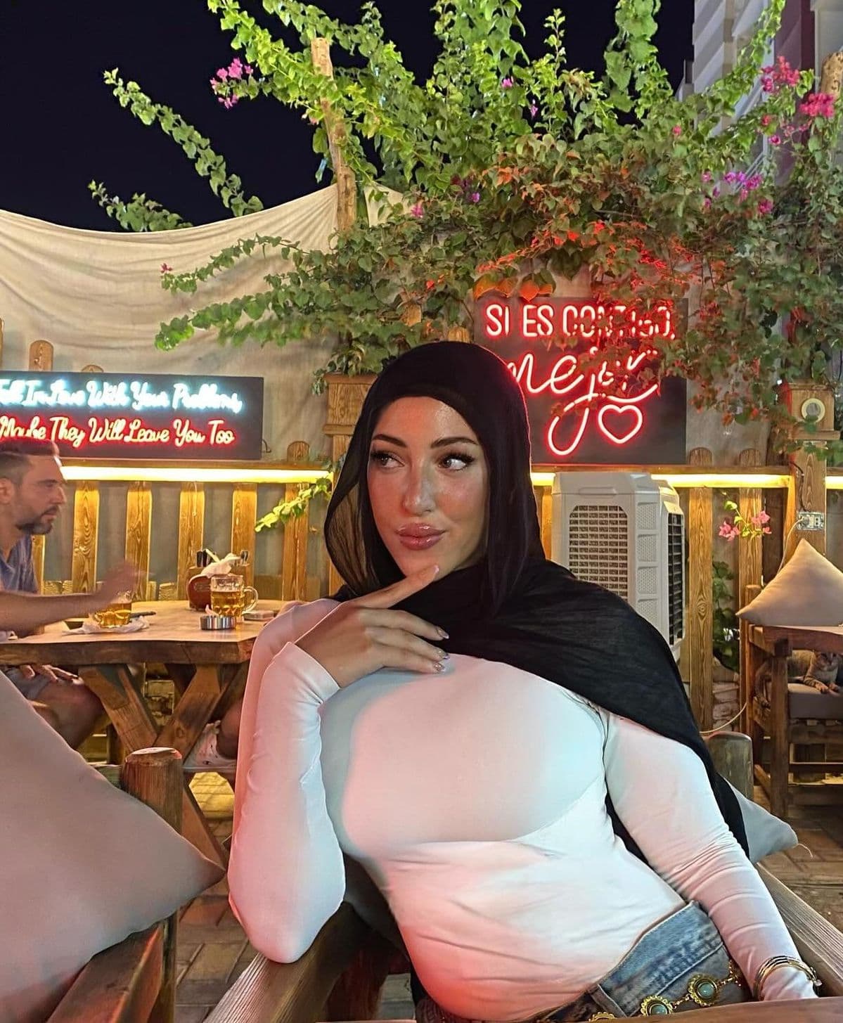 İpek Escort İstanbul - Fotoğraf 1 / 1