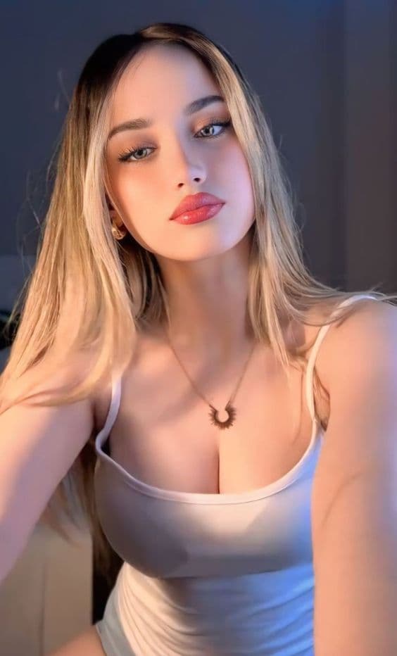 Ebru Escort İstanbul - Fotoğraf 1 / 1