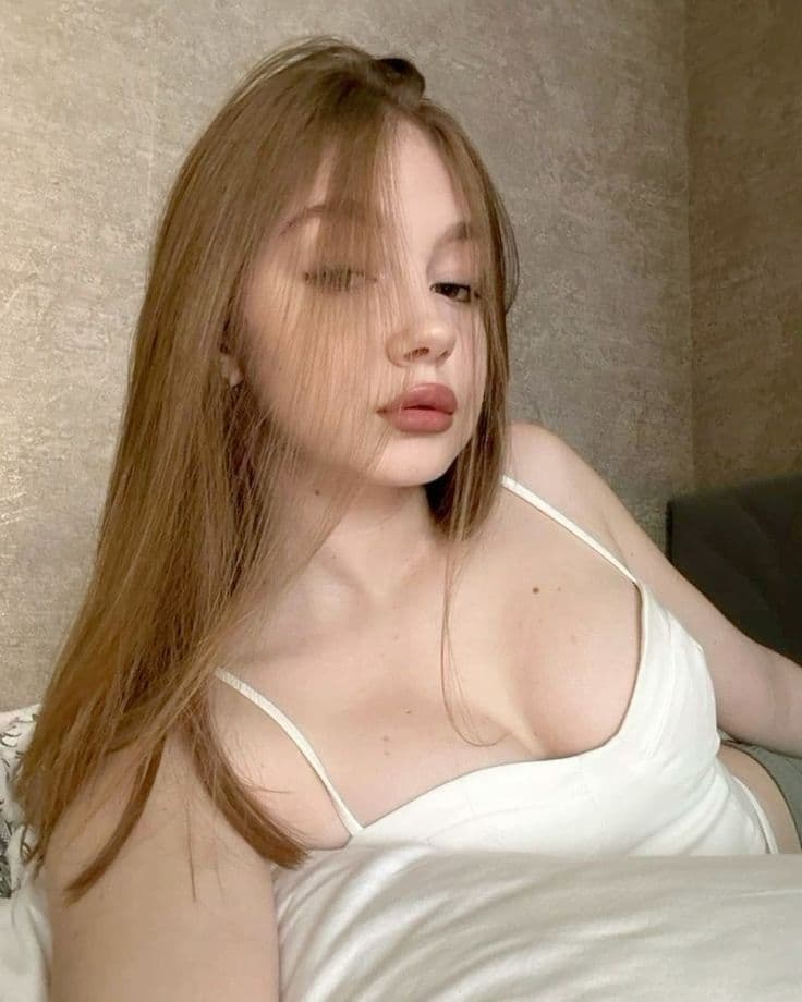 Hande Escort İstanbul - Fotoğraf 1 / 1